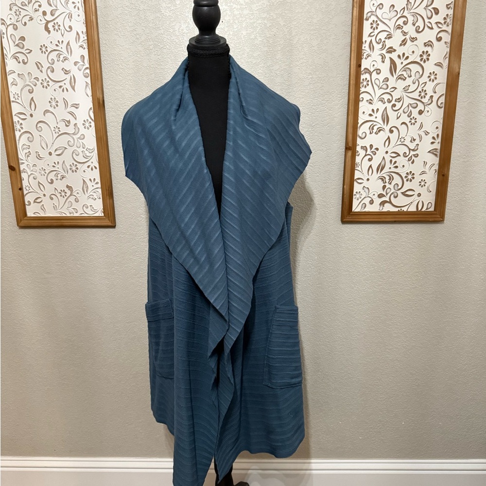 Moda Teal Women's Sleeveless Vest
